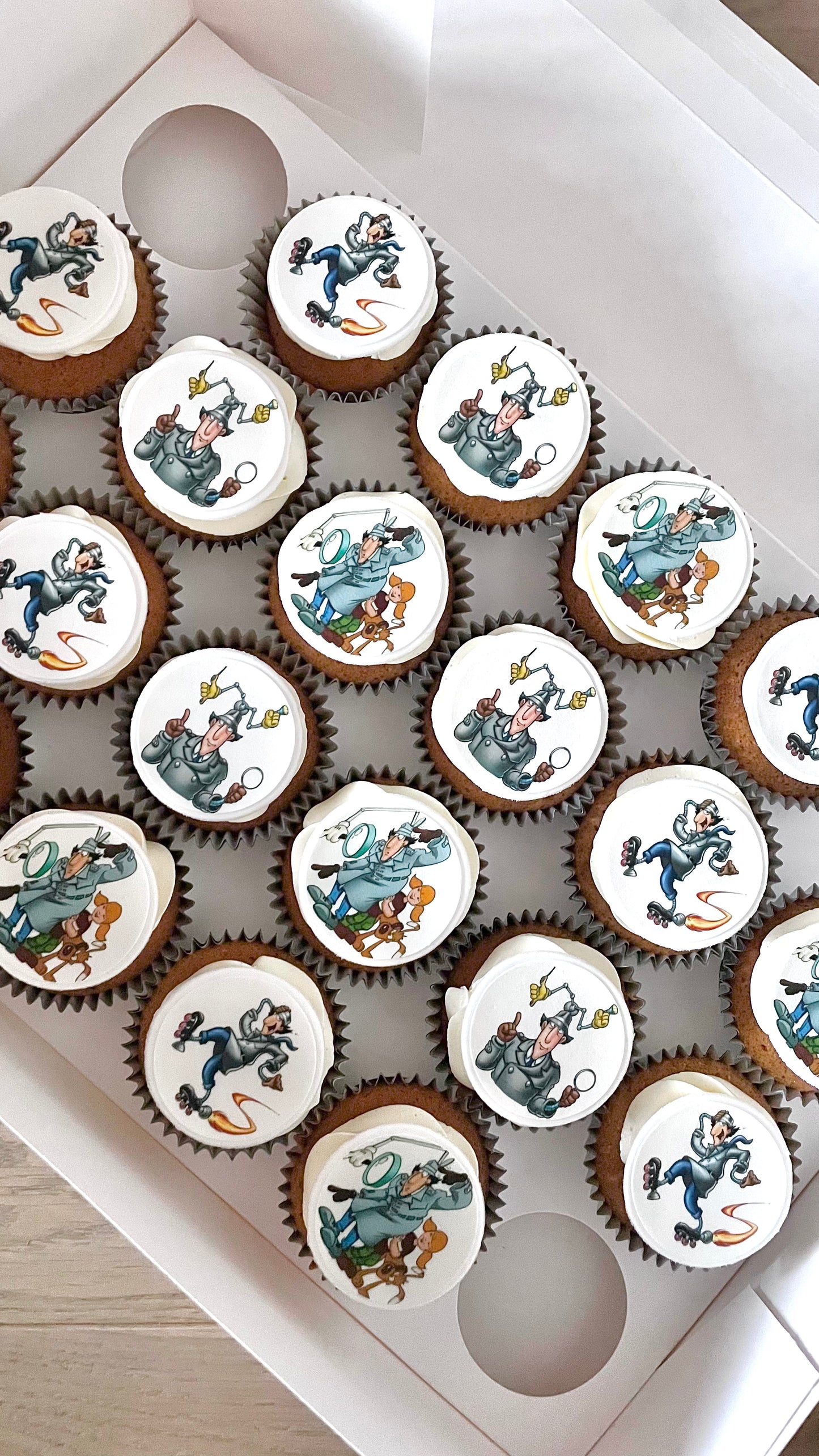 Edible Image cupcakes