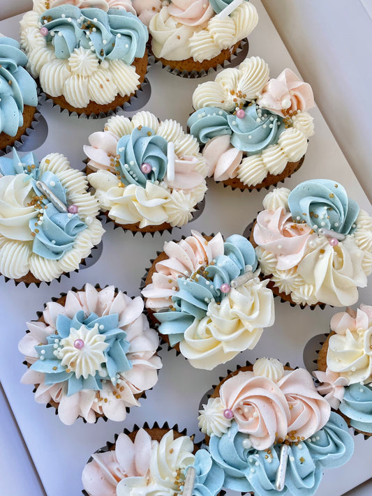 Gender Reveal cupcakes