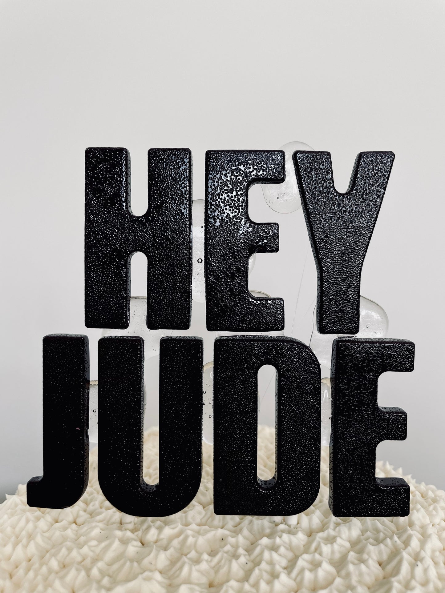 Cake topper